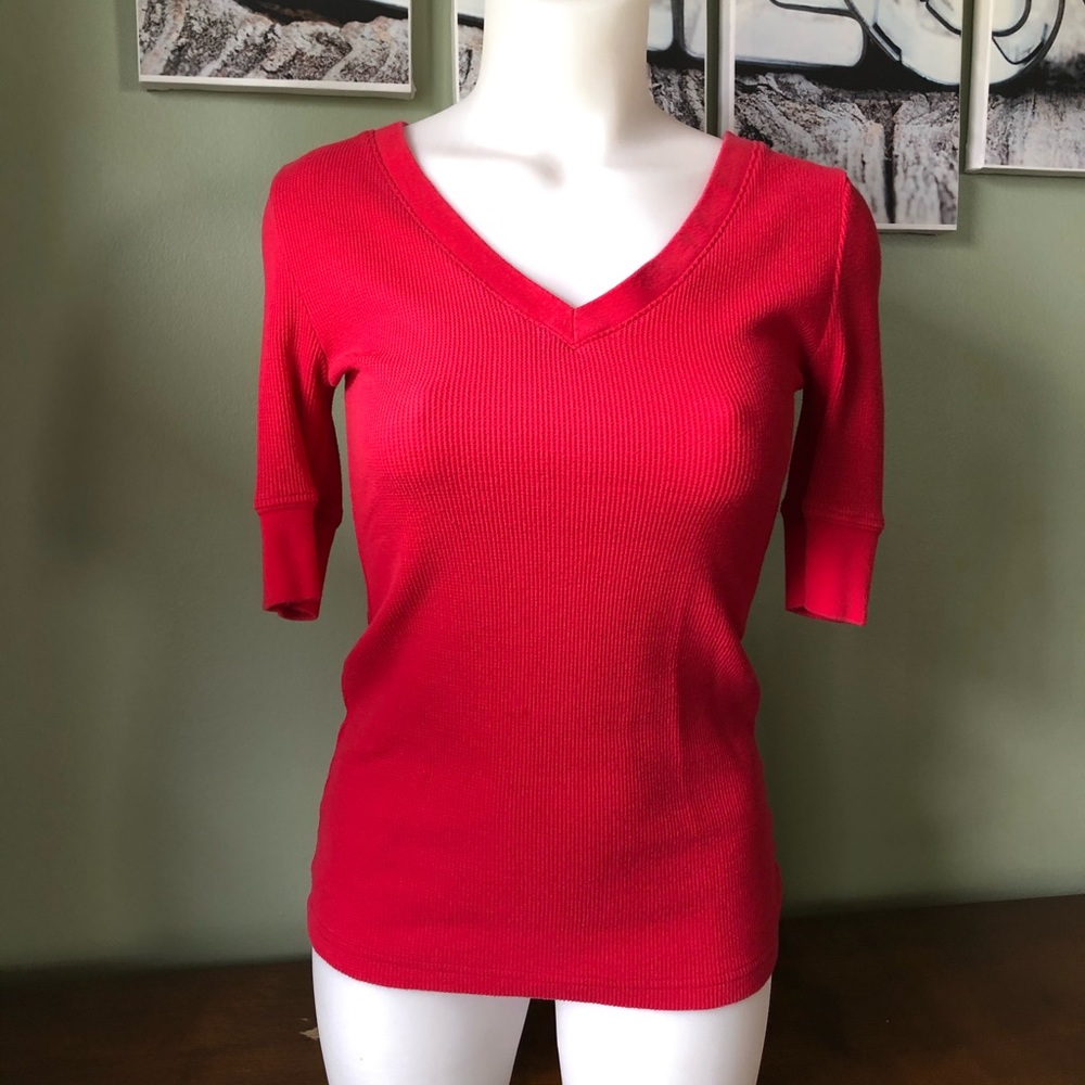 Small Zanana Outfitters Red Thermal 3/4 sleeve